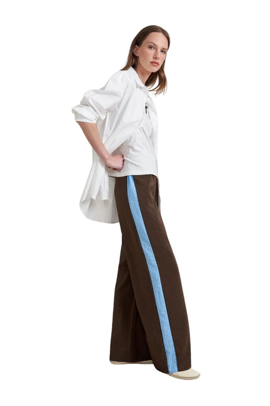 Side Stripe Colby Pant in Chocolate/Cerulean