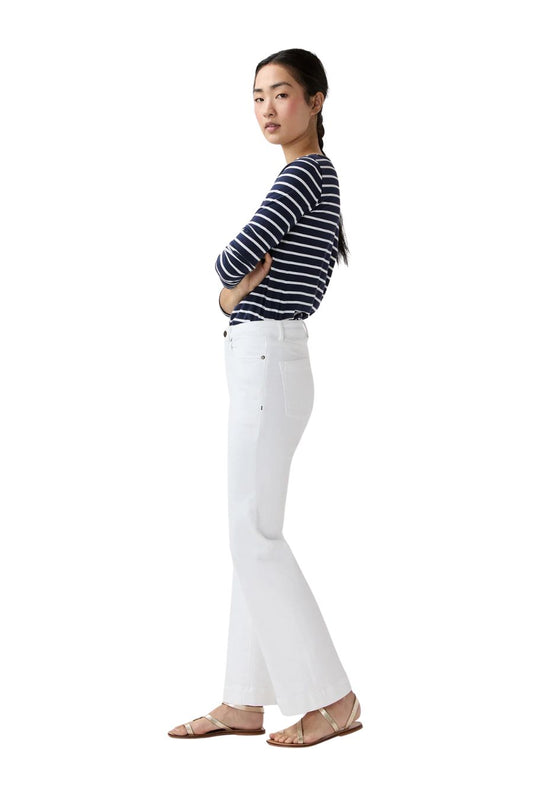 Kendall Flare 5-Pocket Jean in White