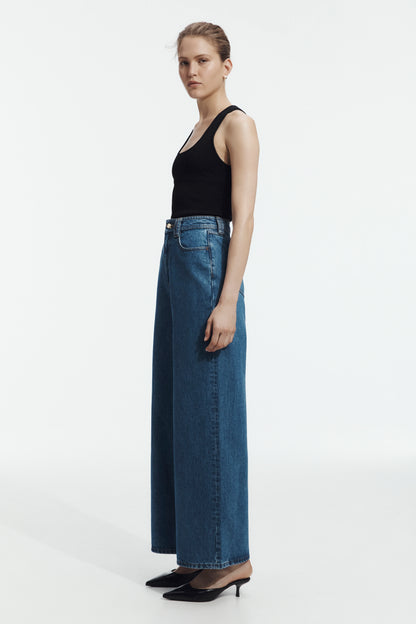 Rylan Extra Wide Leg Jean in Mid Wash