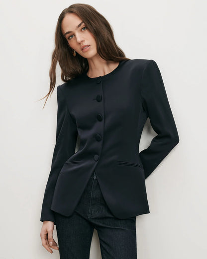 Wryllen Tailored Jacket in Navy