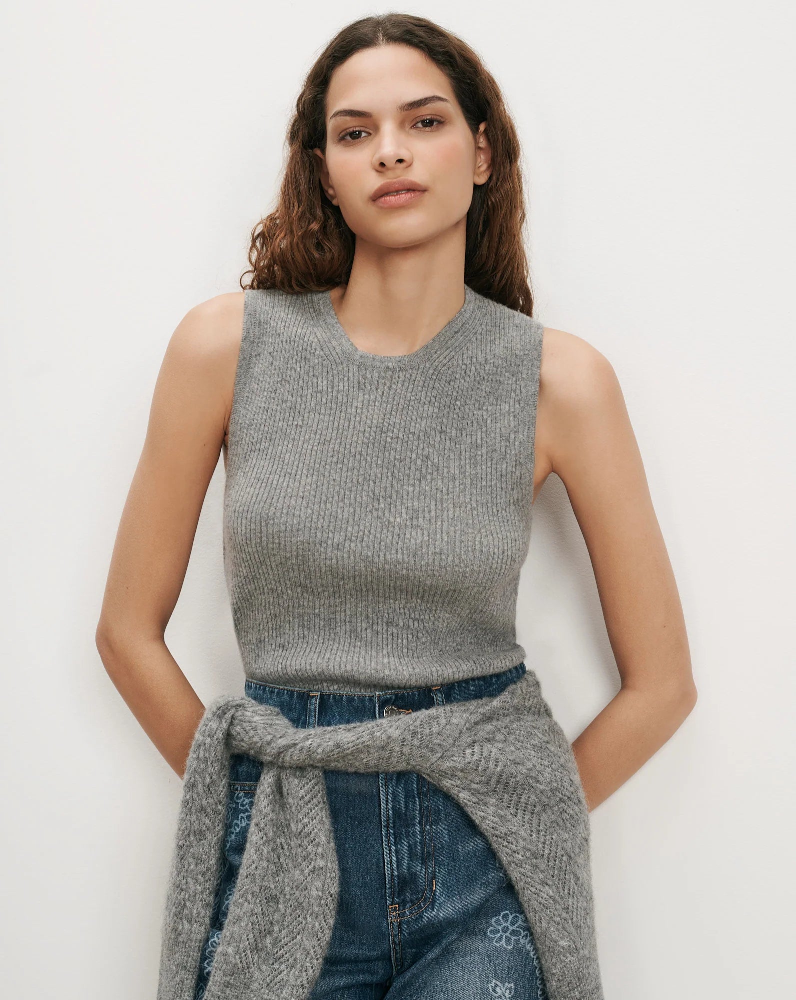 Sid Cashmere Tank Top in Heather Grey