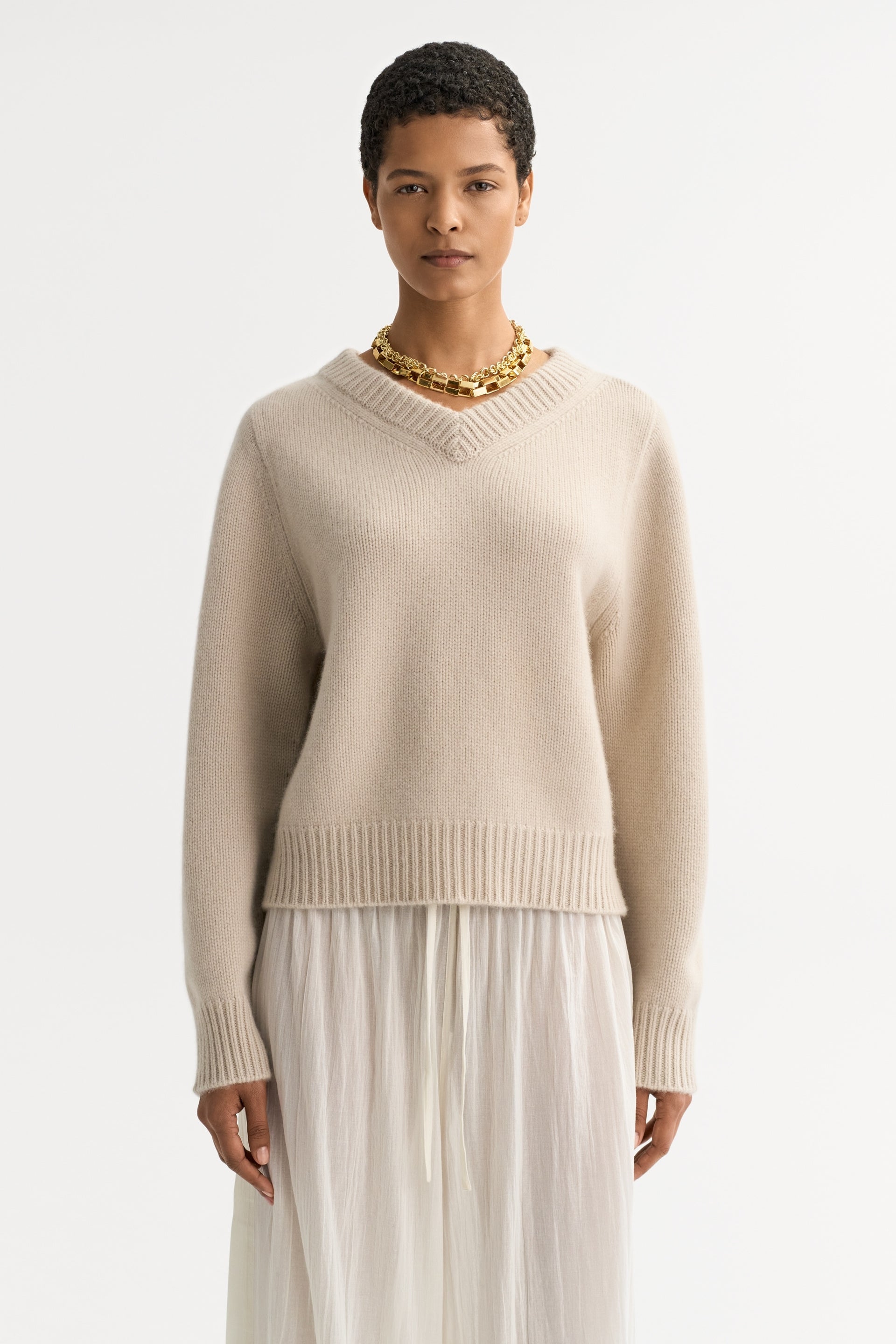 Chunky V-Neck in Chalk