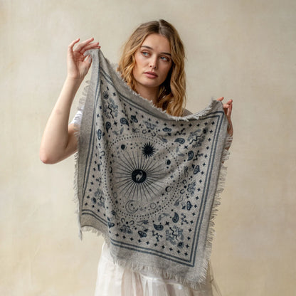 Mini Cosmic Bandana in Pearl Grey/Navy
