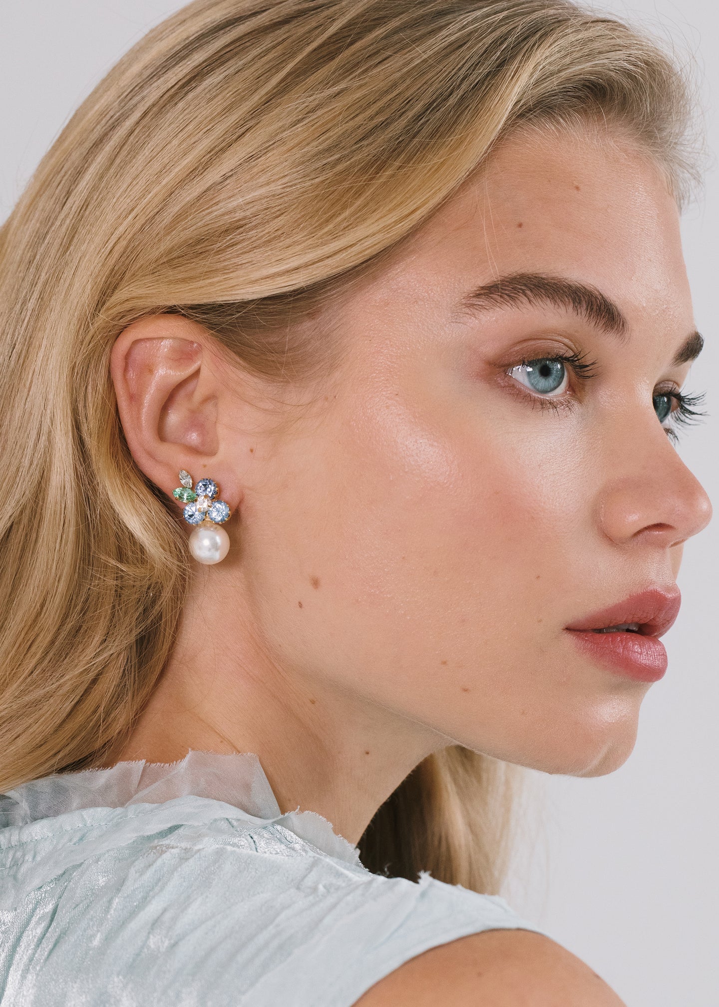 Vivi Earrings in Bluebell
