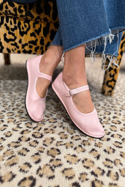 Classic Linen Mary Jane in Dattilo