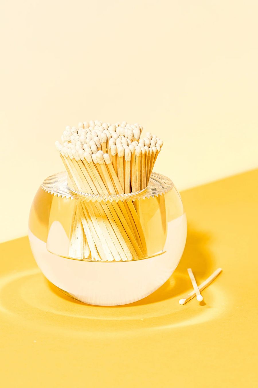 Match Striker White Matches