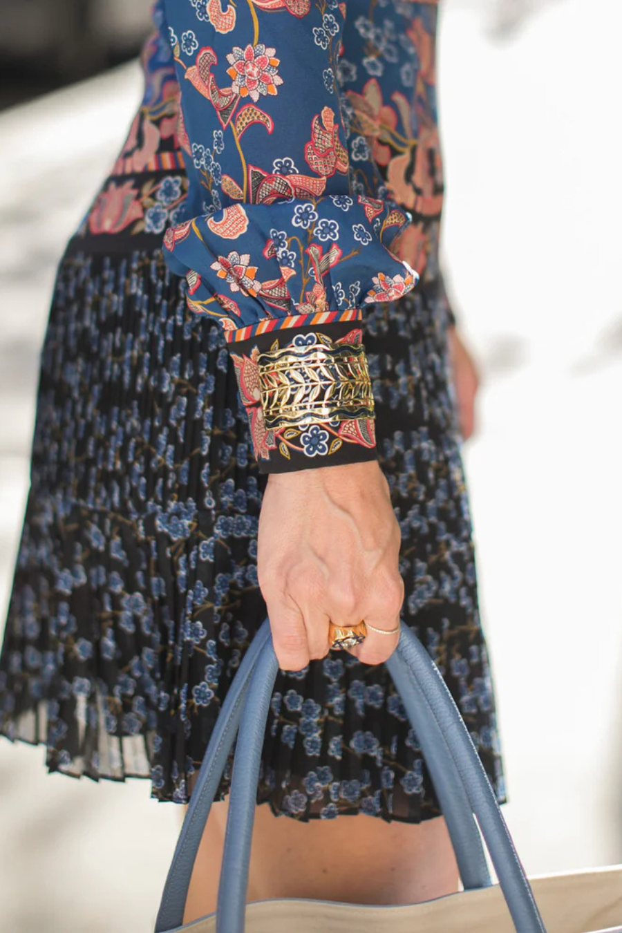 Cala Cuff in Navy