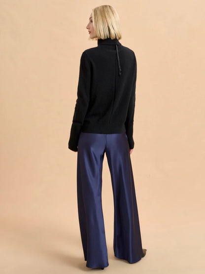 Colby Pant in Midnight