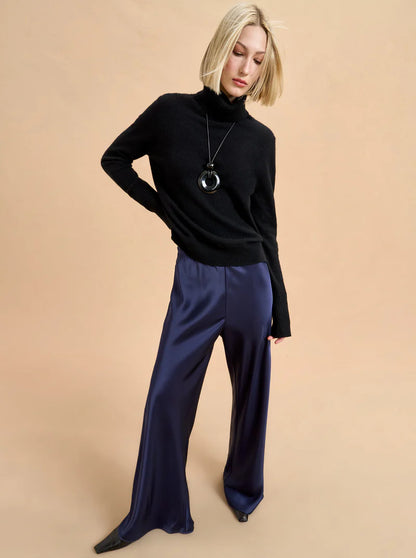 Colby Pant in Midnight