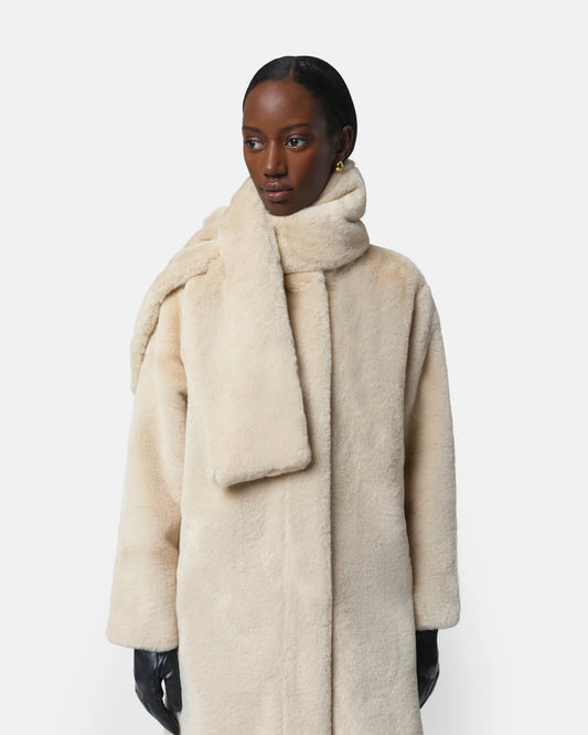 Kai Scarf in Latte