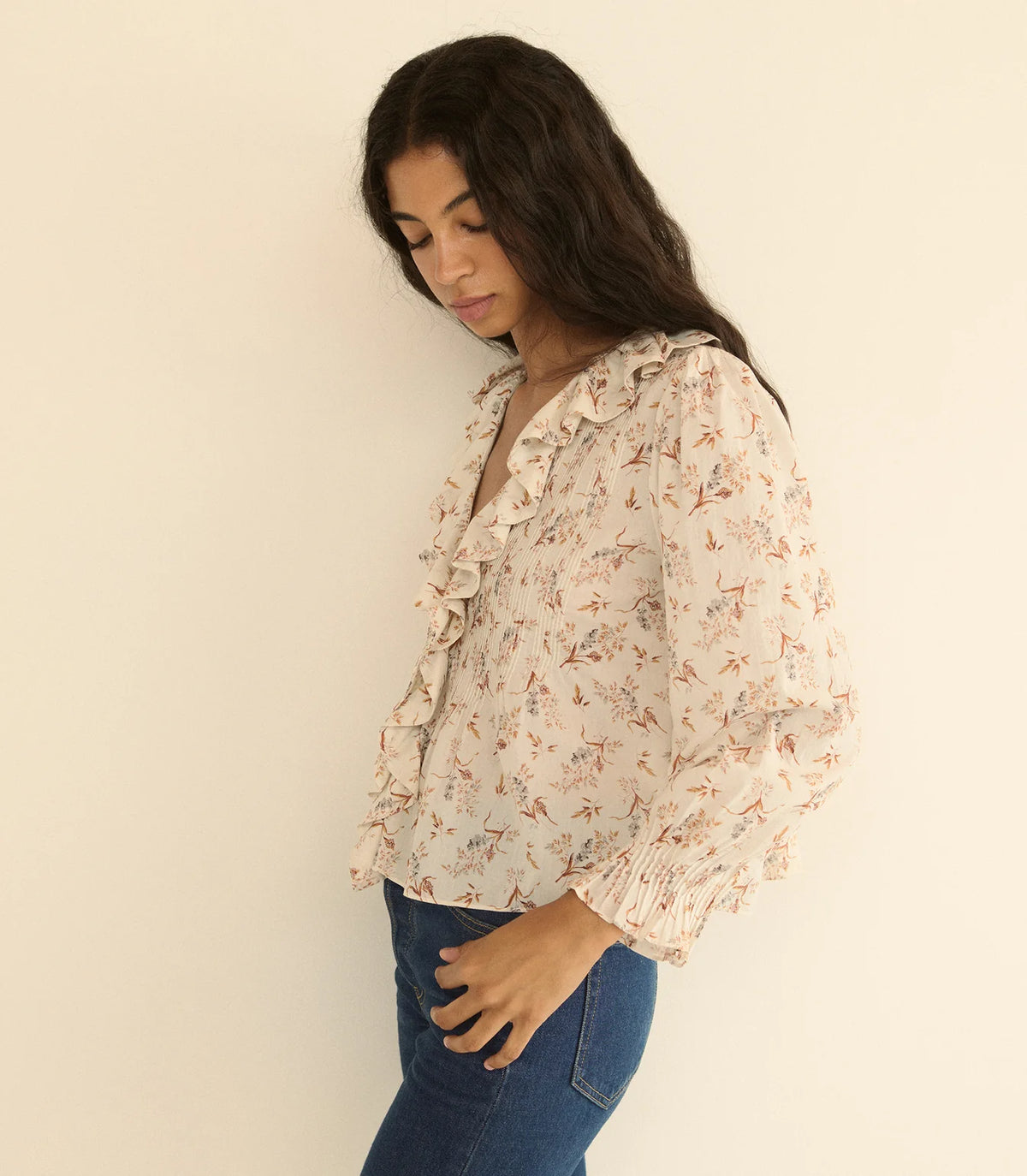 Hardy Top in Creme Windswept Meadow