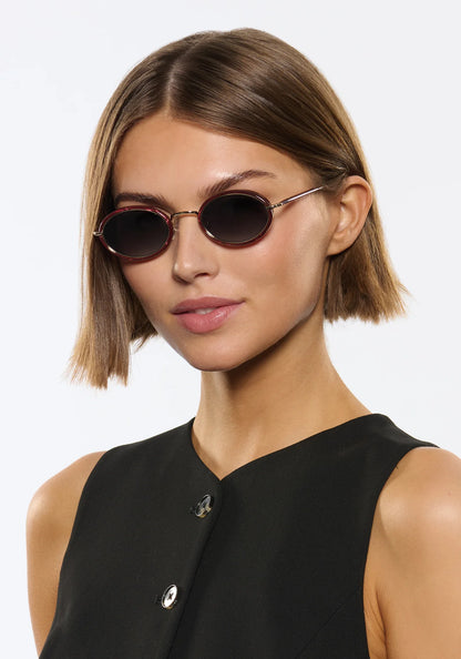 Kate in 12k + Bordeaux