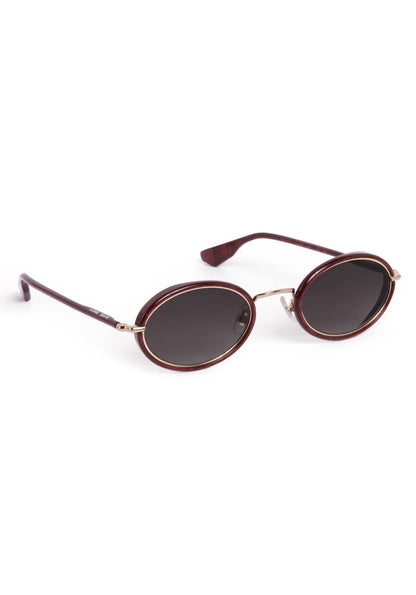 Kate in 12k + Bordeaux