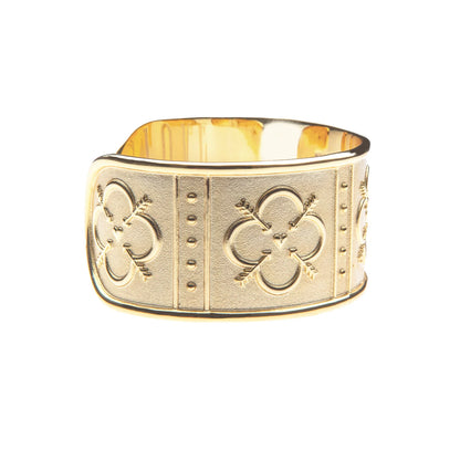 LOVE Quaterefoil Cuff