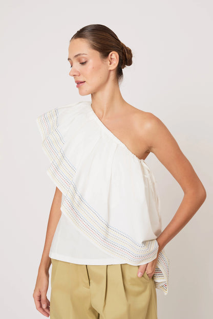 Wedge Top in Trapunto Cotton in White