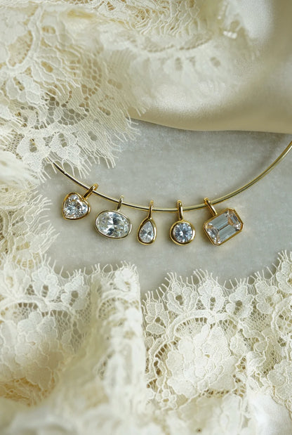 Bezel Beatrice Charm
