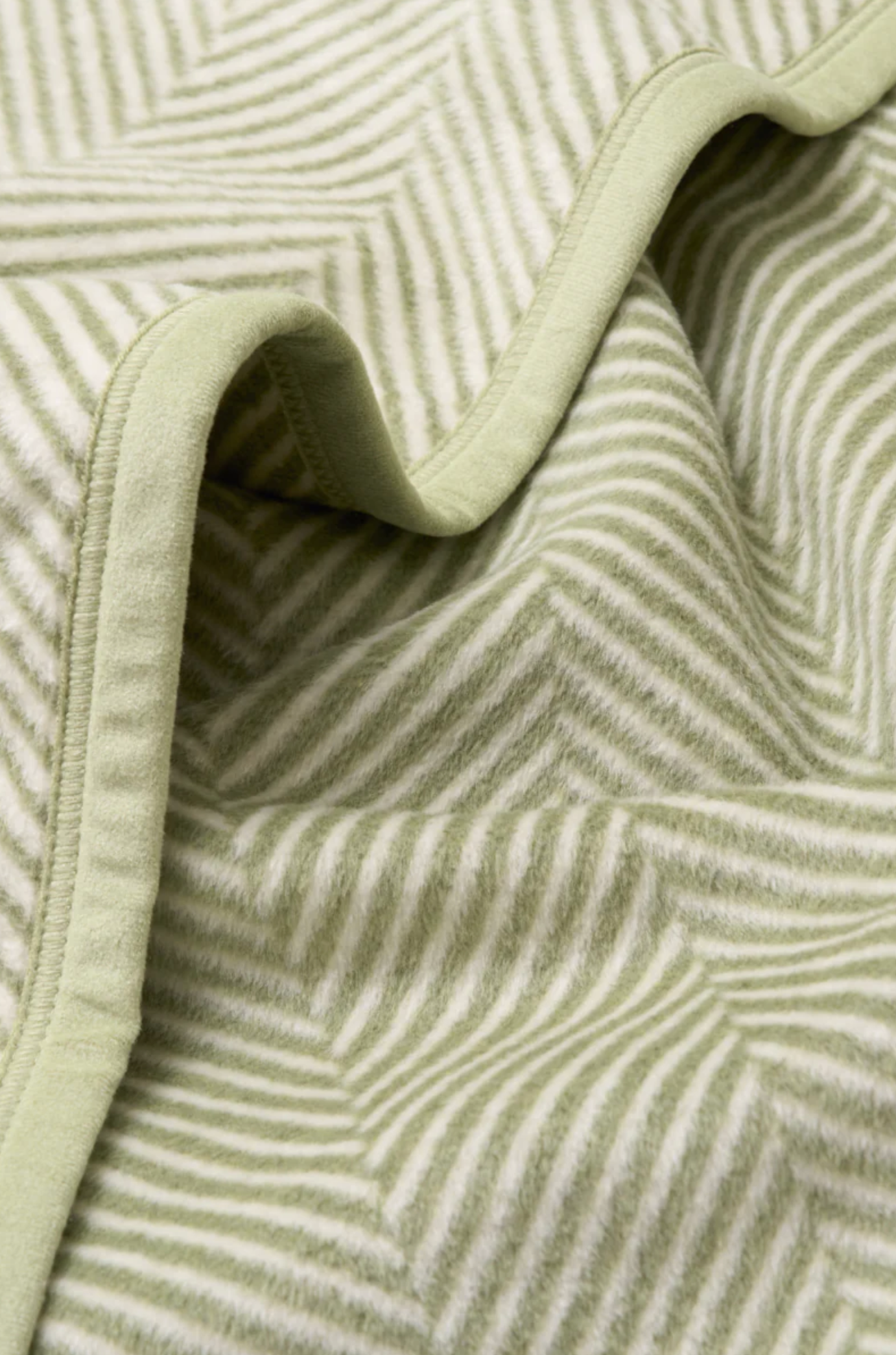 Herringbone Garden Green Blanket