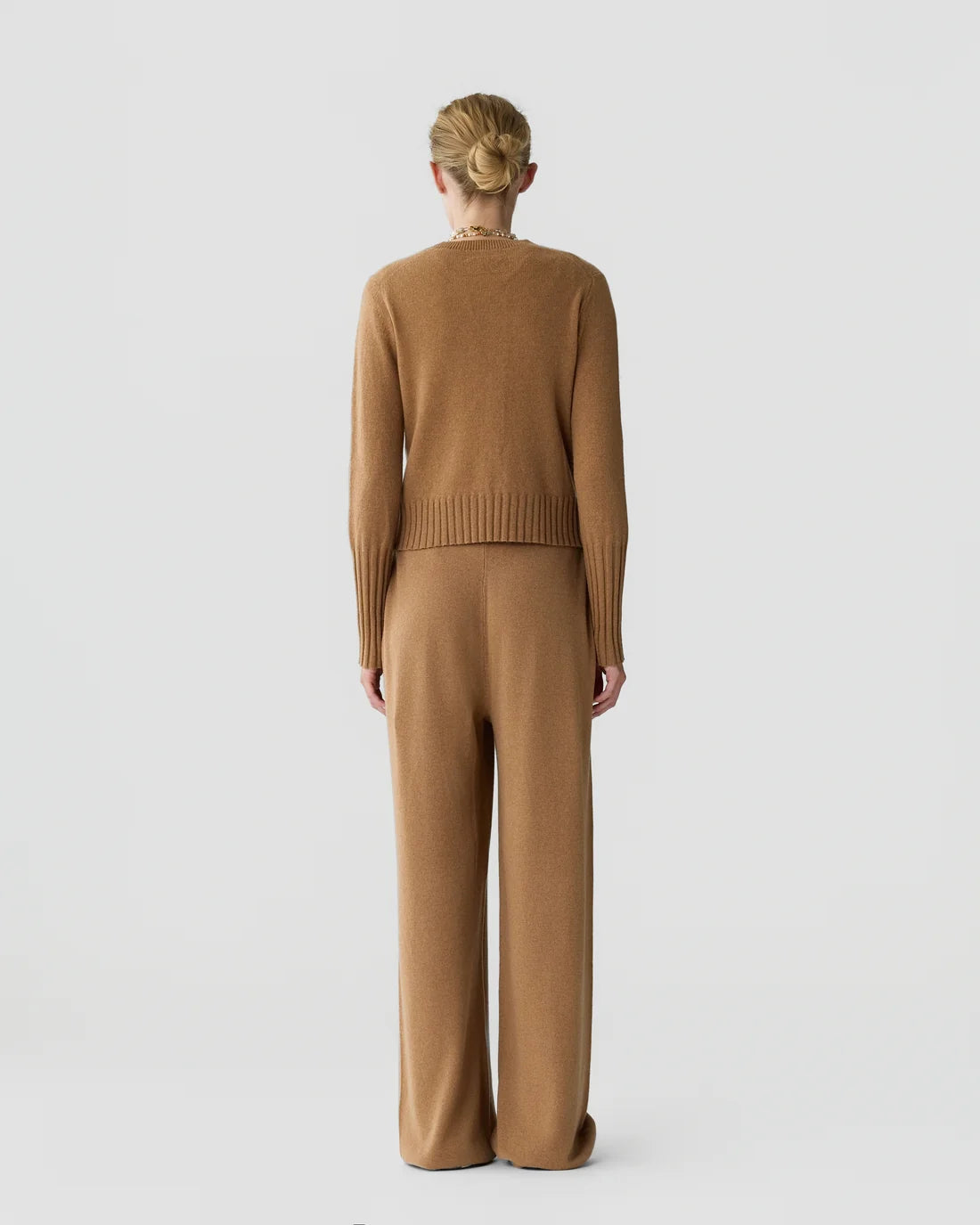Shrunken Crew in Almond