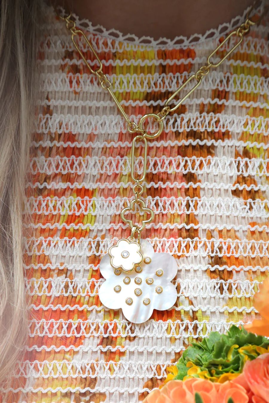 Petal Charm MOP