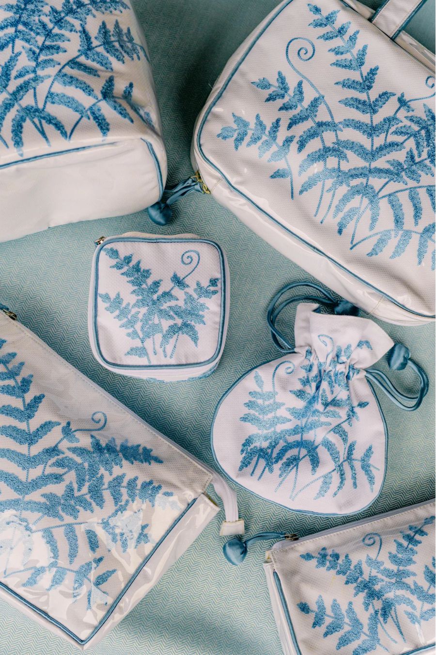 Small Makeup Bag in Blue Fern