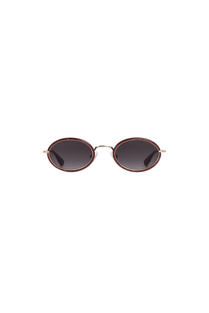 Kate in 12k + Bordeaux