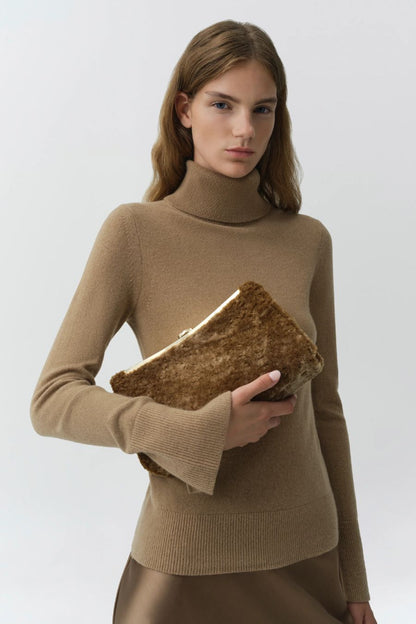 Solange Shearling Clutch in Caramel