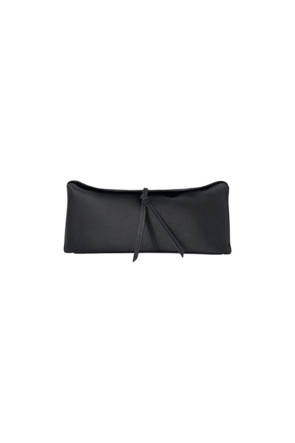 Eve Clutch in Black