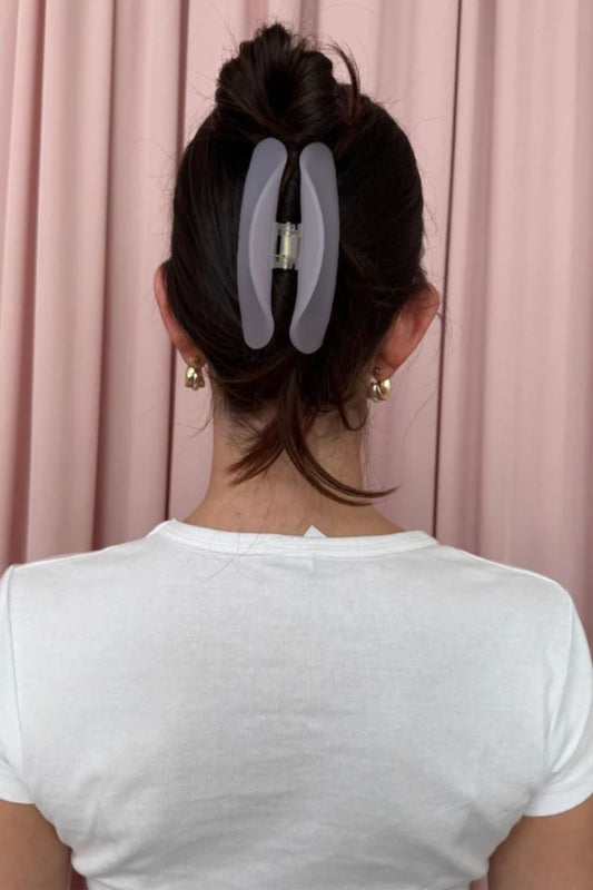 Half Moon Clip in Lilac Smoke