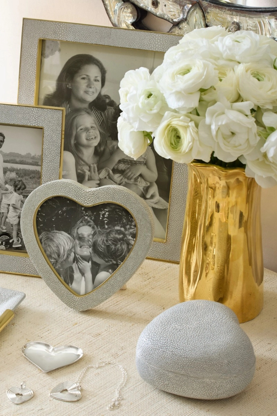 Shagreen Heart Box in Dove