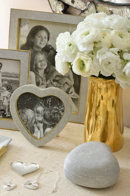 Shagreen Heart Box in Dove