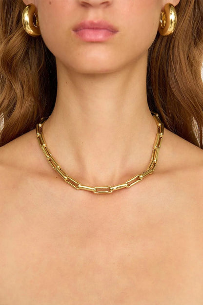 Claire Necklace