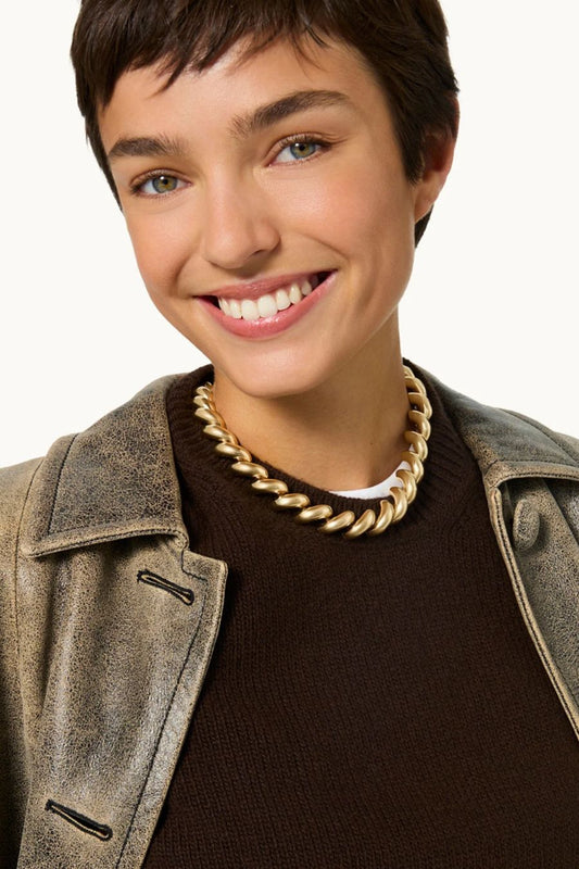 The Comma Necklace