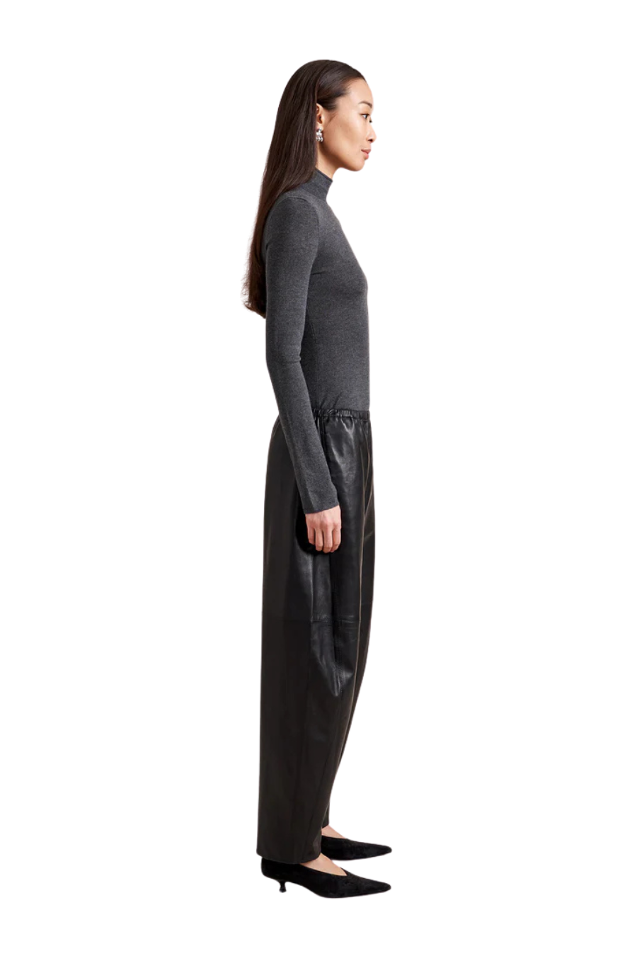 Leather Barrel Colby Pant in Black