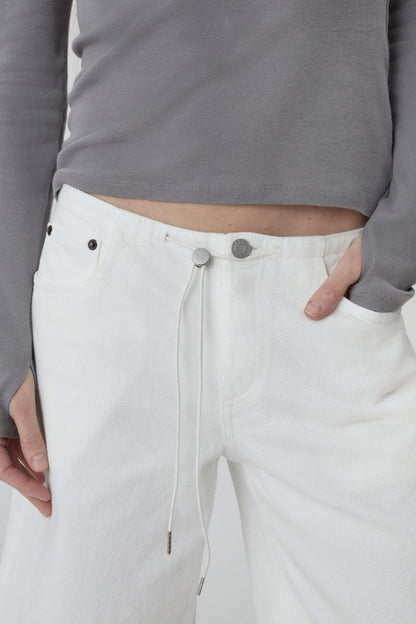 Cool Shorts in Milk