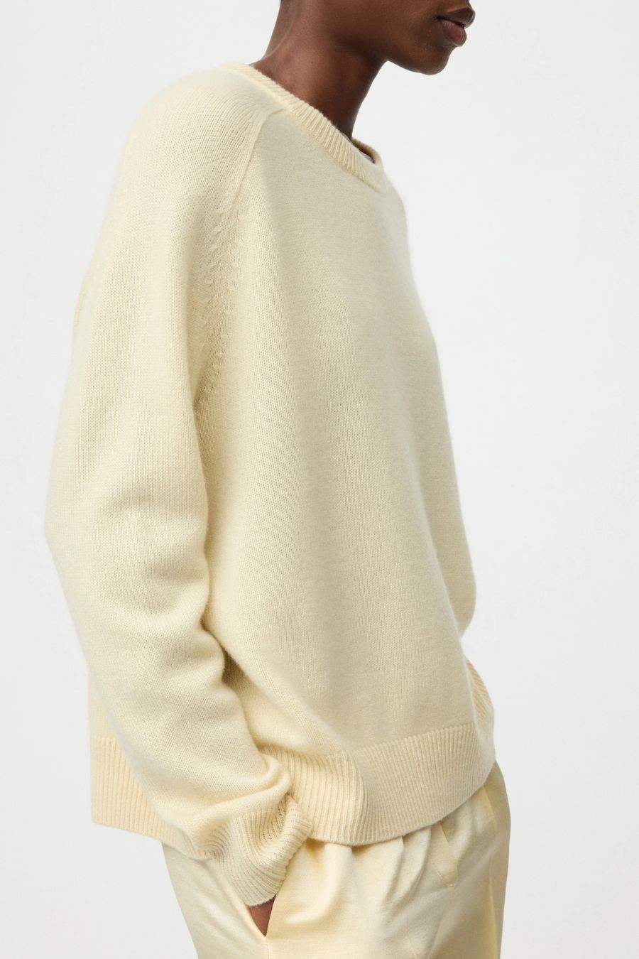 Boyfriend Crewneck in Waxed Paper