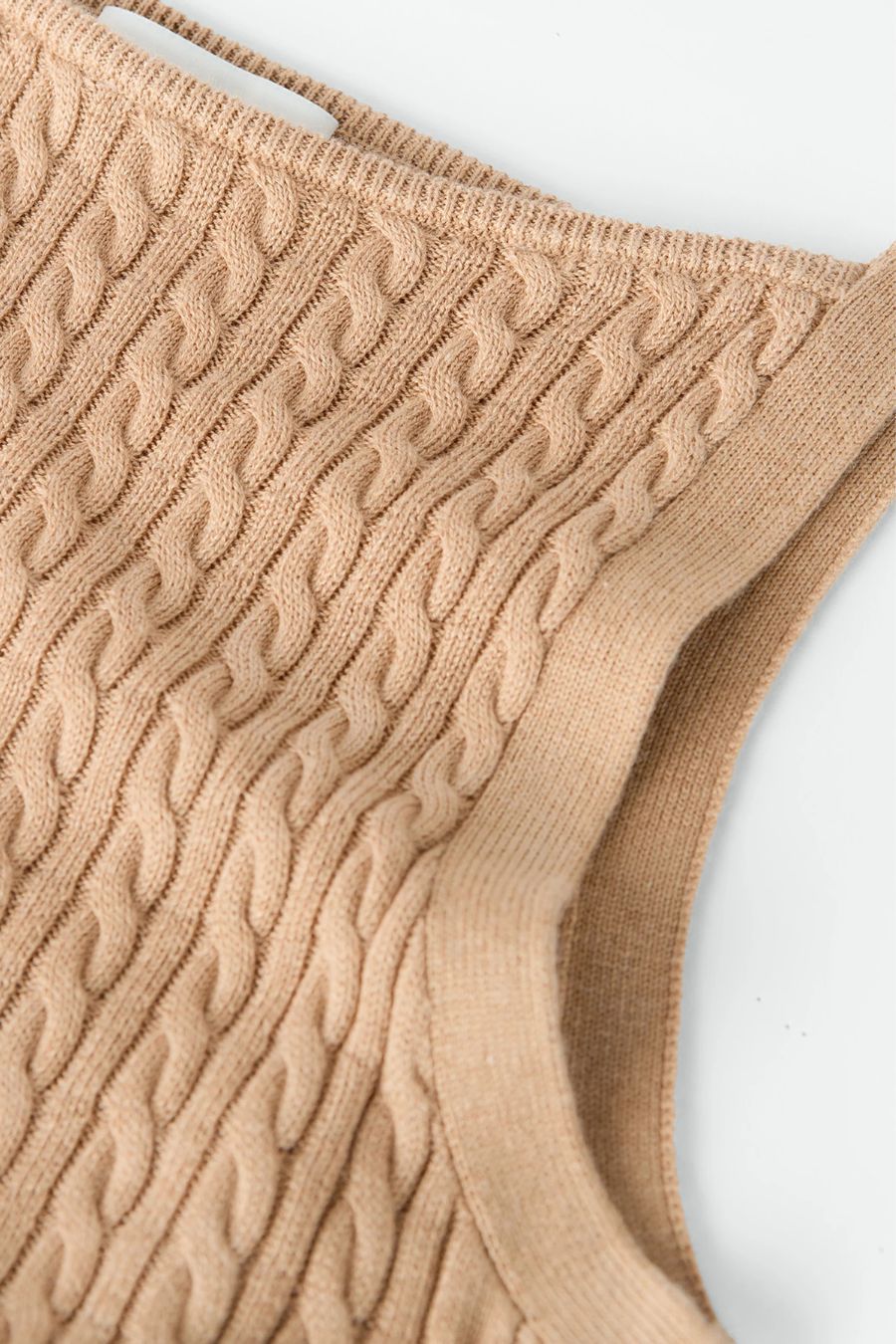 Fine Knit Cable Knit Singlet in Camel