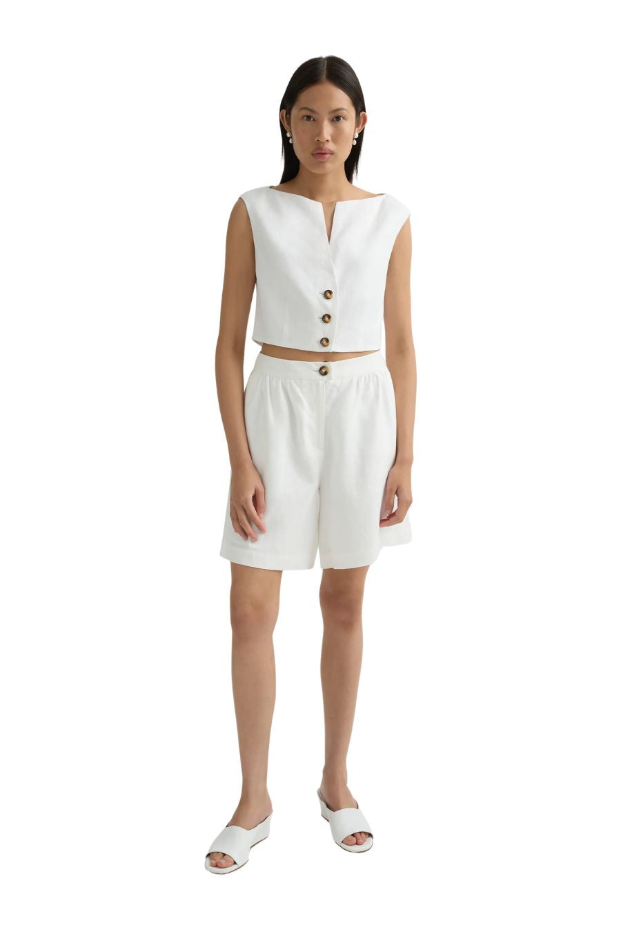 Dakota Short in Ivory