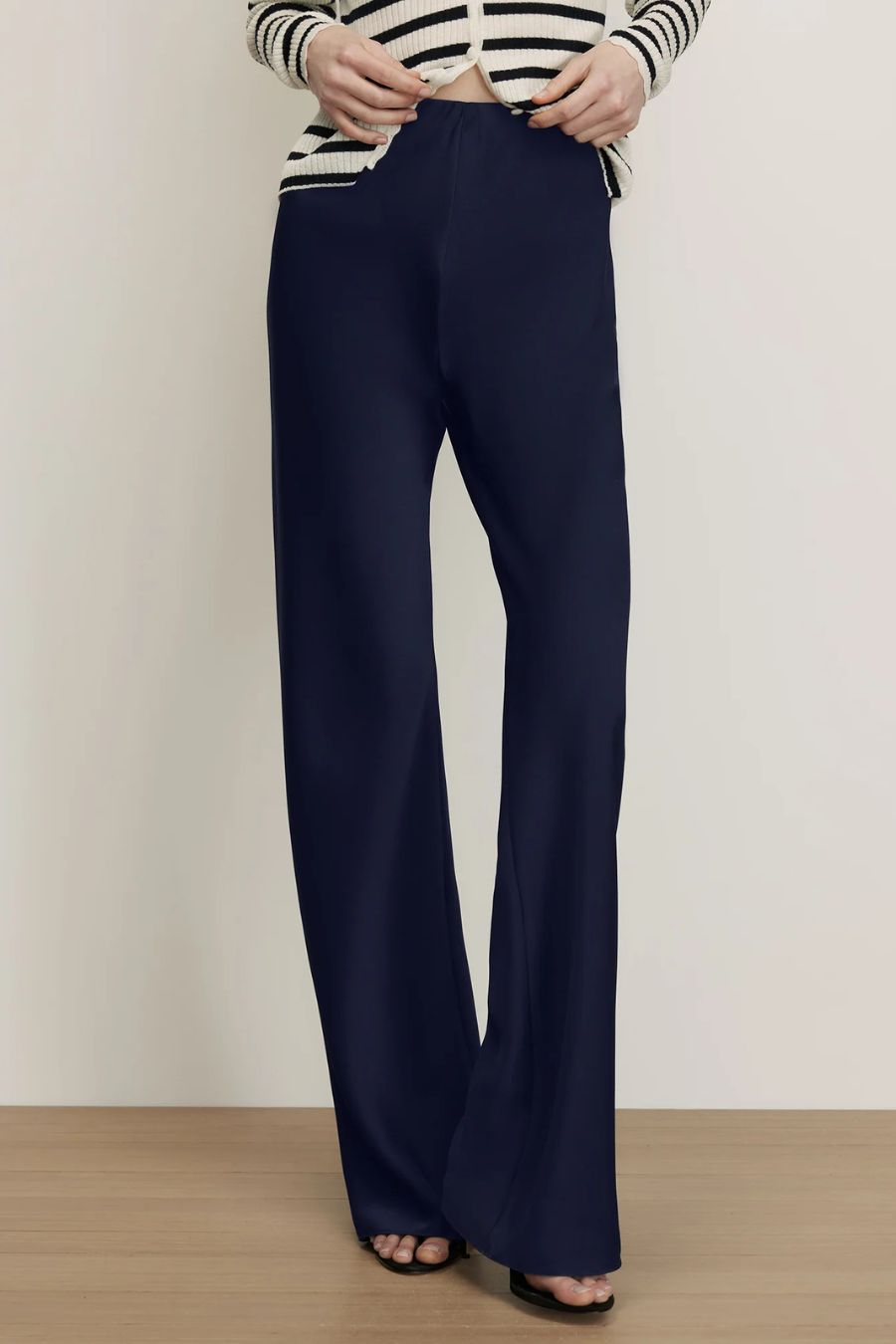 Braddock Pant in Navy