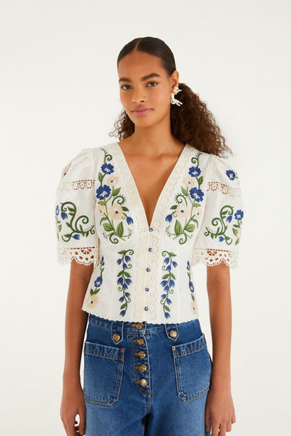 Countryside Land Blouse in Off White