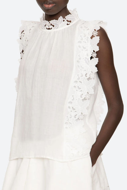Eleannora Top in White