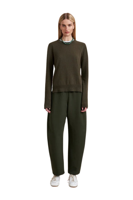 Solid Lean Lines Sweater in Olive
