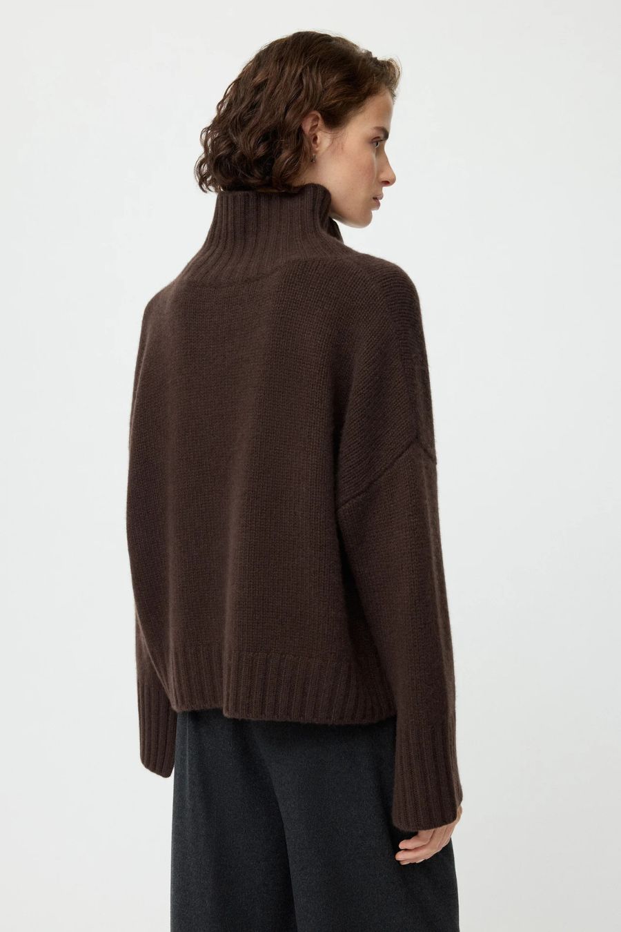 Girlfriend Turtleneck in Mocha