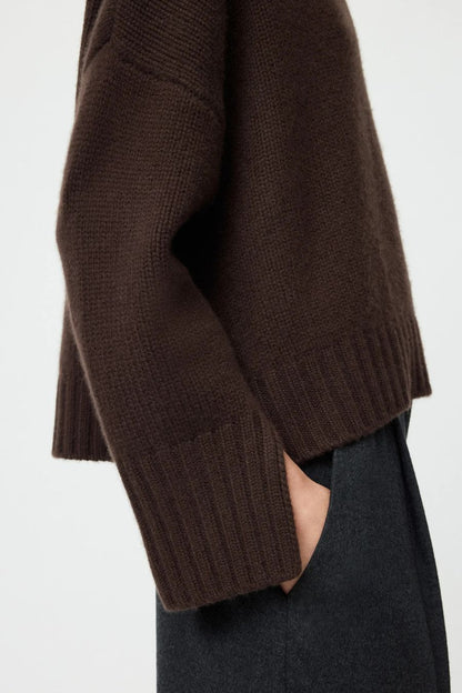 Girlfriend Turtleneck in Mocha