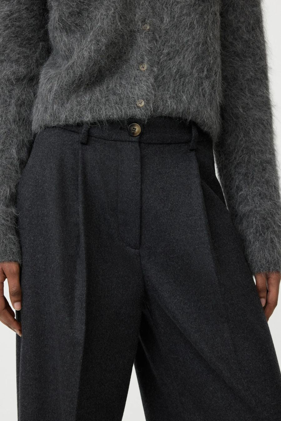 Wide Pleat Trousers in Anthracite Melange