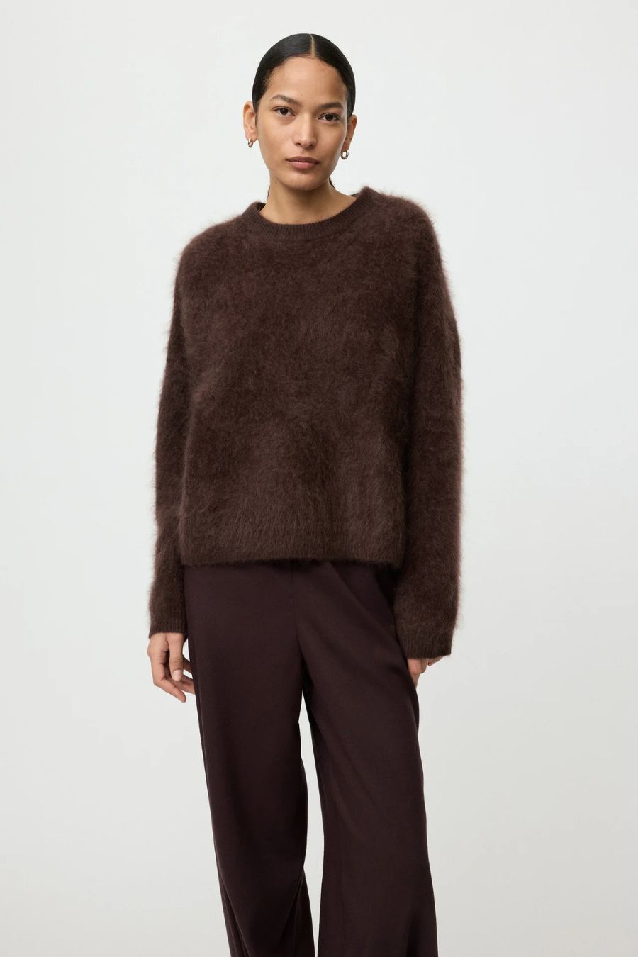 Brushed Boyfriend Crewneck in Mocha