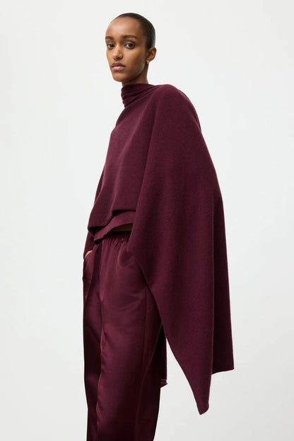 Knitted Scarf in Bordeaux