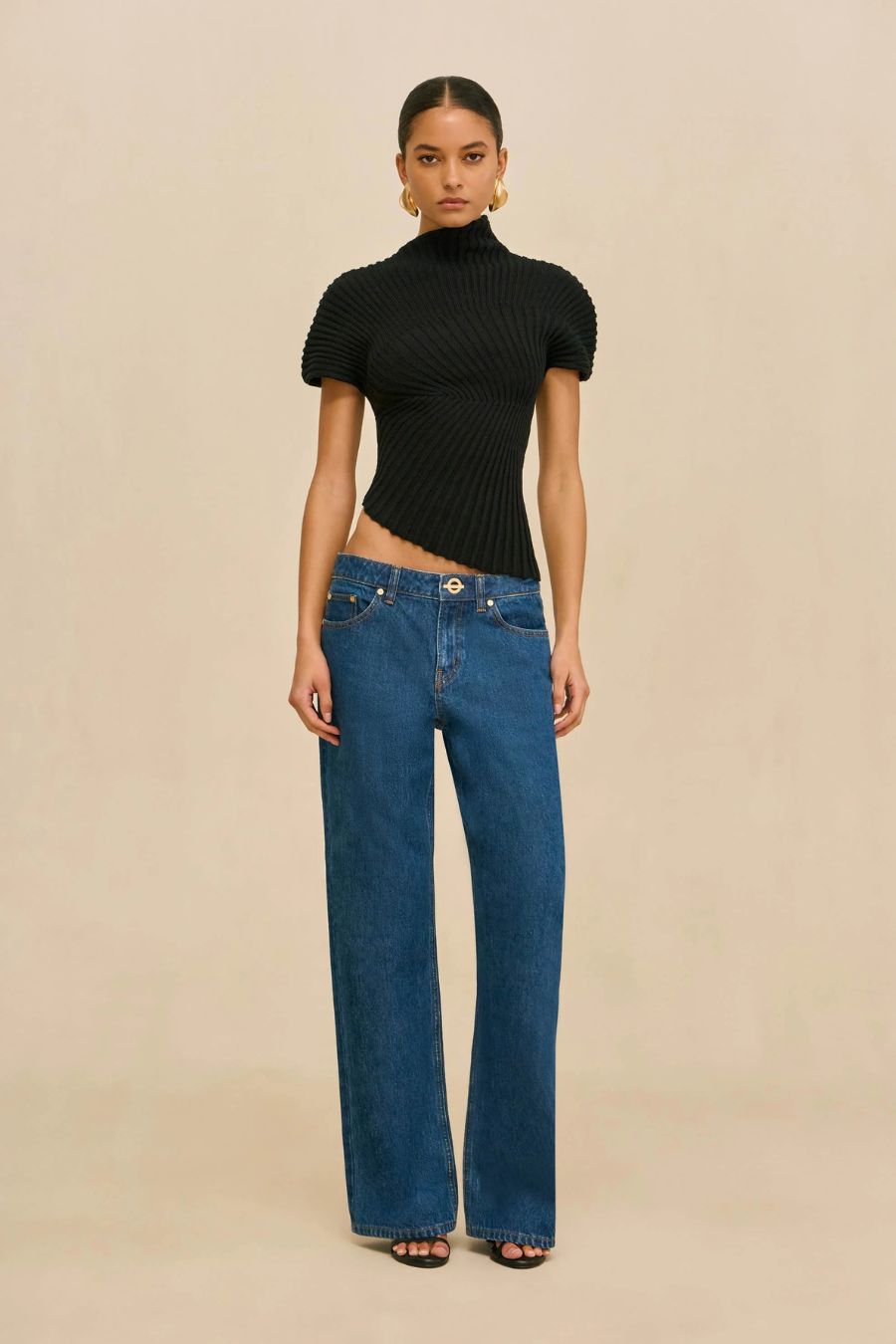 Annemie Top in Black