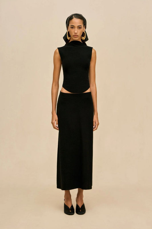 Infinity Skirt in Black