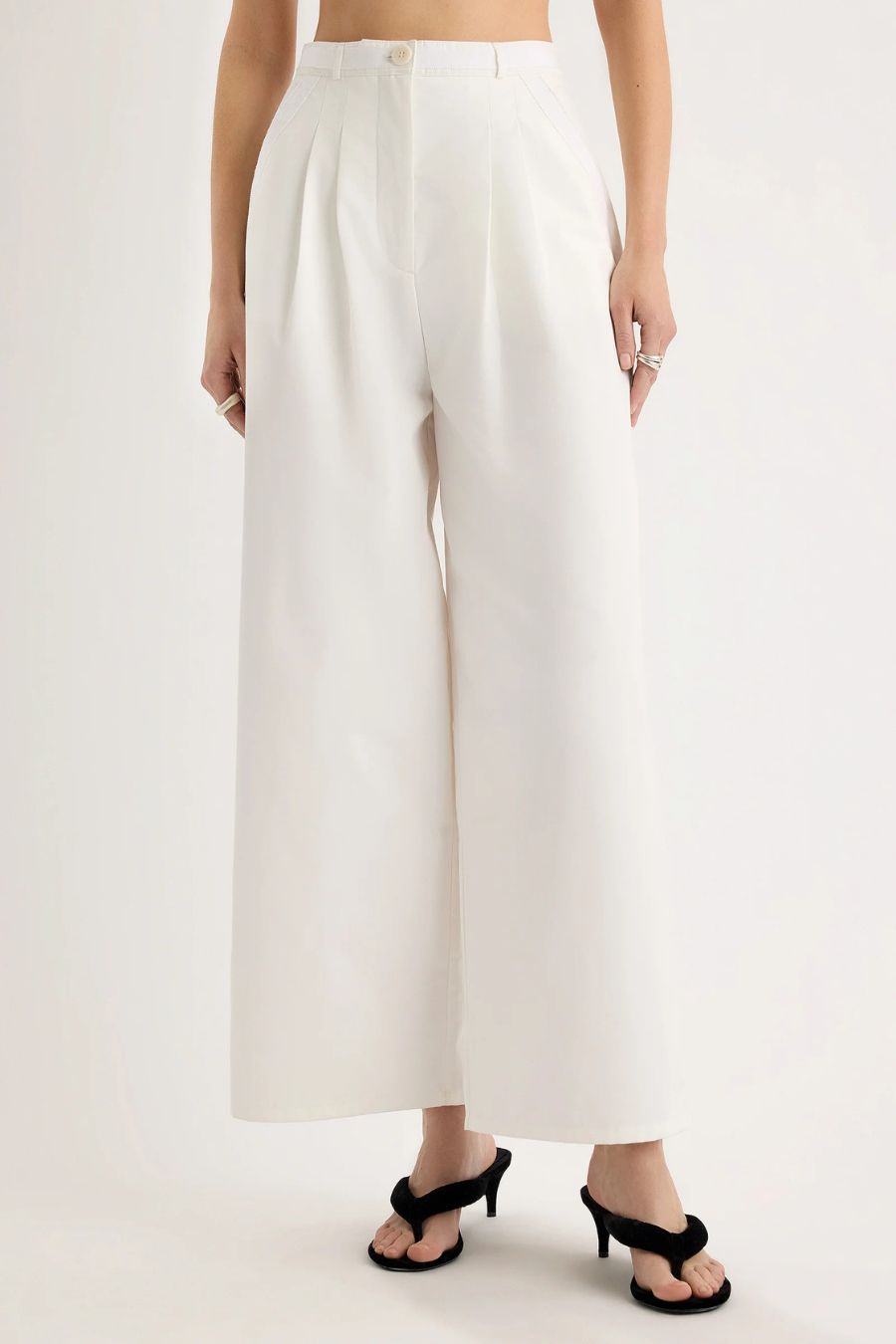 Niebla Pant in White