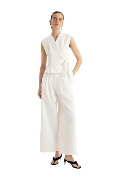 Aura Top in White